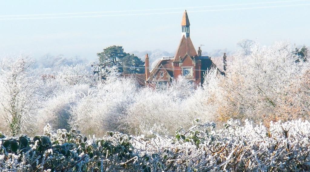 The Clock Tower Bed and Breakfast Daventry Eksteriør billede